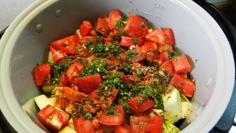 овощное рагу с баклажанами в мультиварке