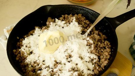 овощное рагу с мясным фаршем и баклажанами в духовке