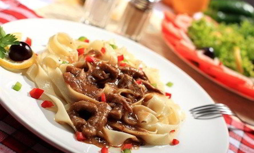 Рецепт паста с рагу из баранины и овощей