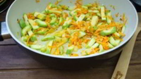 рагу из кабачков и капусты