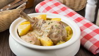 Рагу из курицы в сметане