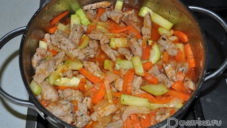 рагу из свинины с кабачками