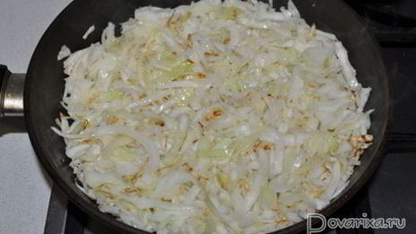 рагу из свинины с тушеной капустой