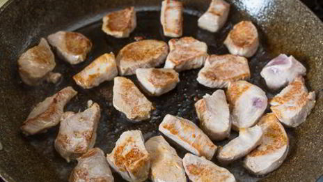 рагу из свиной вырезки с фасолью