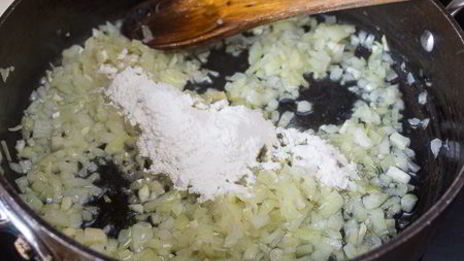 рагу из свиной вырезки с фасолью