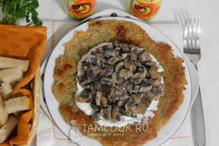 Решти из картофеля с грибным рагу