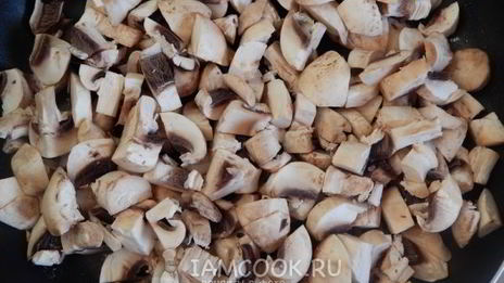 решти из картофеля с грибным рагу