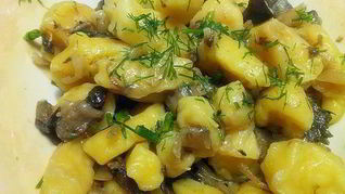 Тыквенные галушки с грибным рагу