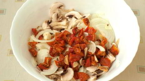 запеченное рагу из фасоли с шампиньонами