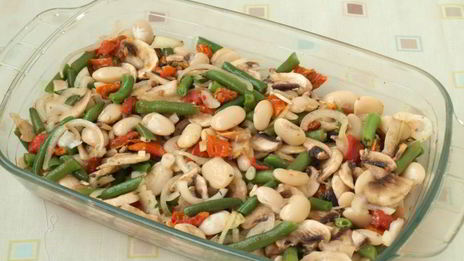 запеченное рагу из фасоли с шампиньонами