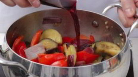 рататуй на сковороде