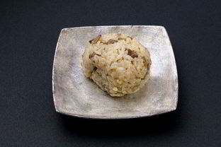 Биточки из грибного ризотто и моцареллы