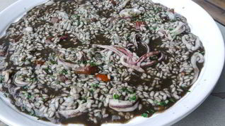 Черное ризотто