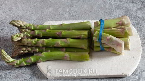 постное ризотто со спаржей и шампиньонами