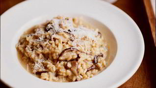 Ризотто с белыми грибами и лисичками