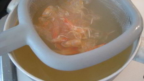 ризотто с чернилами каракатицы и креветками