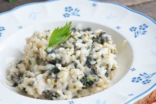 Ризотто с крапивой и козьим сыром