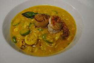 Ризотто с морепродуктами и спаржей