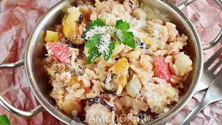 Ризотто с морепродуктами в сливочном соусе