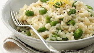 Ризотто с овечьим сыром, бобами и лимонным соком