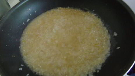 ризотто с помидорами и базиликом