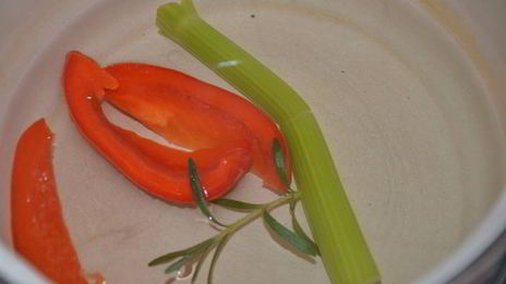 ризотто со свеклой и стейками