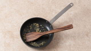 Шафрановое ризотто с белыми грибами