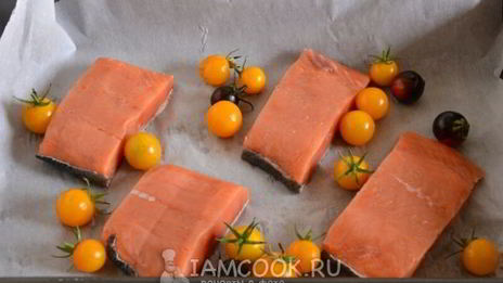 голец, запеченный в духовке