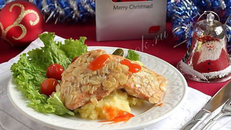 горбуша в миндальной корочке на пюре с васаби