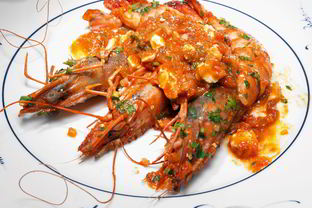 Креветки с помидорами и фетой