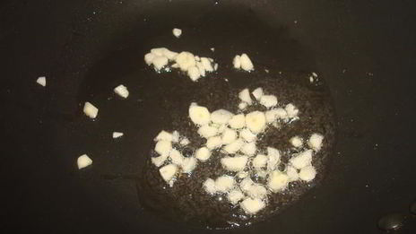 креветки в белом вине по-португальски