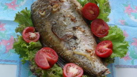 лещ запеченный