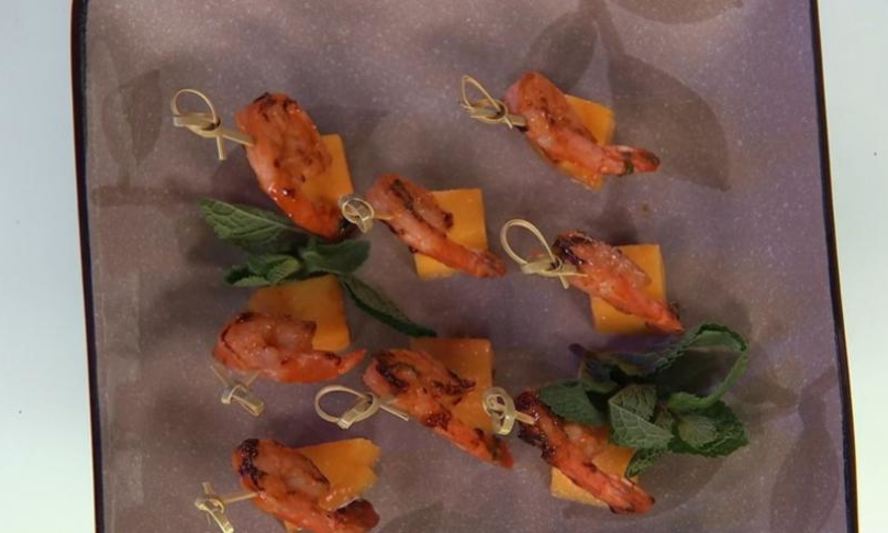 Рецепт острые креветки с манго