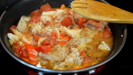 пряная тушеная рыба