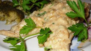 Рыба на пару под луково-горчичным соусом