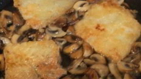 рыба, тушеная с грибами