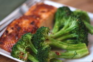 Рыба запеченная с брокколи