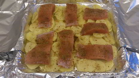 рыба, запеченная с картофелем в фольге