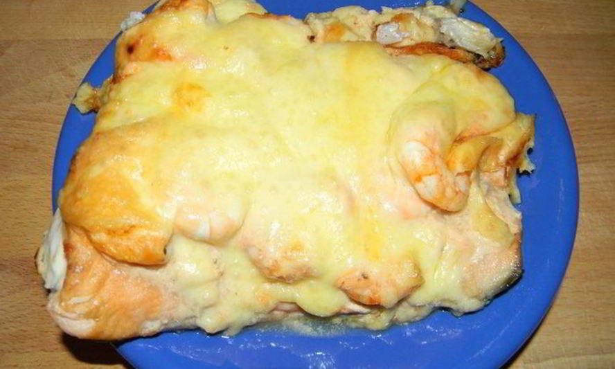 Рецепт семга, запеченная с креветками