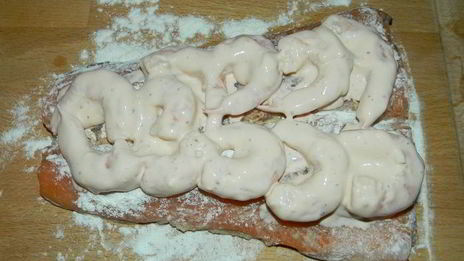 семга, запеченная с креветками