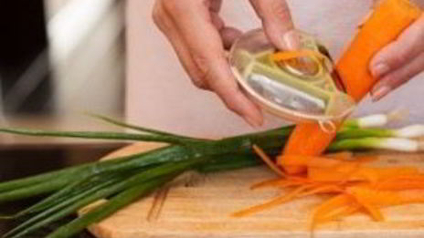 скумбрия с морковью и луком