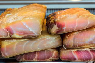 Тунец копченый