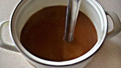 тунец с овощами и кунжутной заправкой