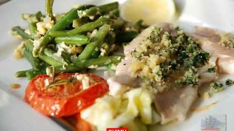 воскресная форель под крошкой