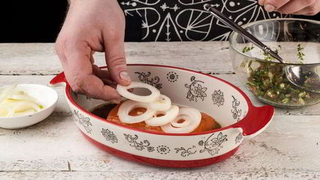 запеченная пряная форель