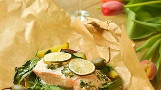 Запеченный лосось в конверте