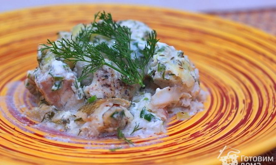 Рецепт запеченный судак со сметаной