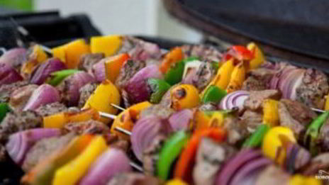 шашлык из баранины с овощами
