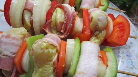 шашлык из курицы с овощами