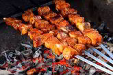 Шашлык из семги на мангале